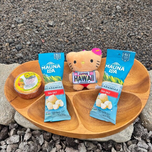 Hawaiian Monkey Pod Wood Divided Tray + Local Goodies Bundle - Picture 1 of 11